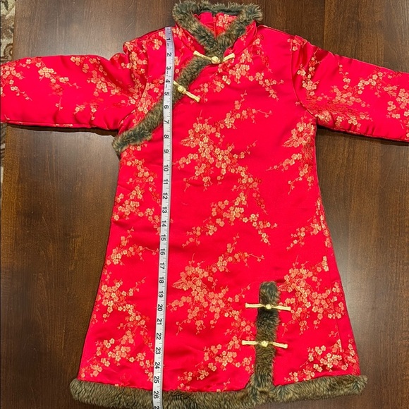 Chinese Traditional Dress Child's Quilted Cheongsam Fur Edged Red Gold Toggles - Picture 7 of 11